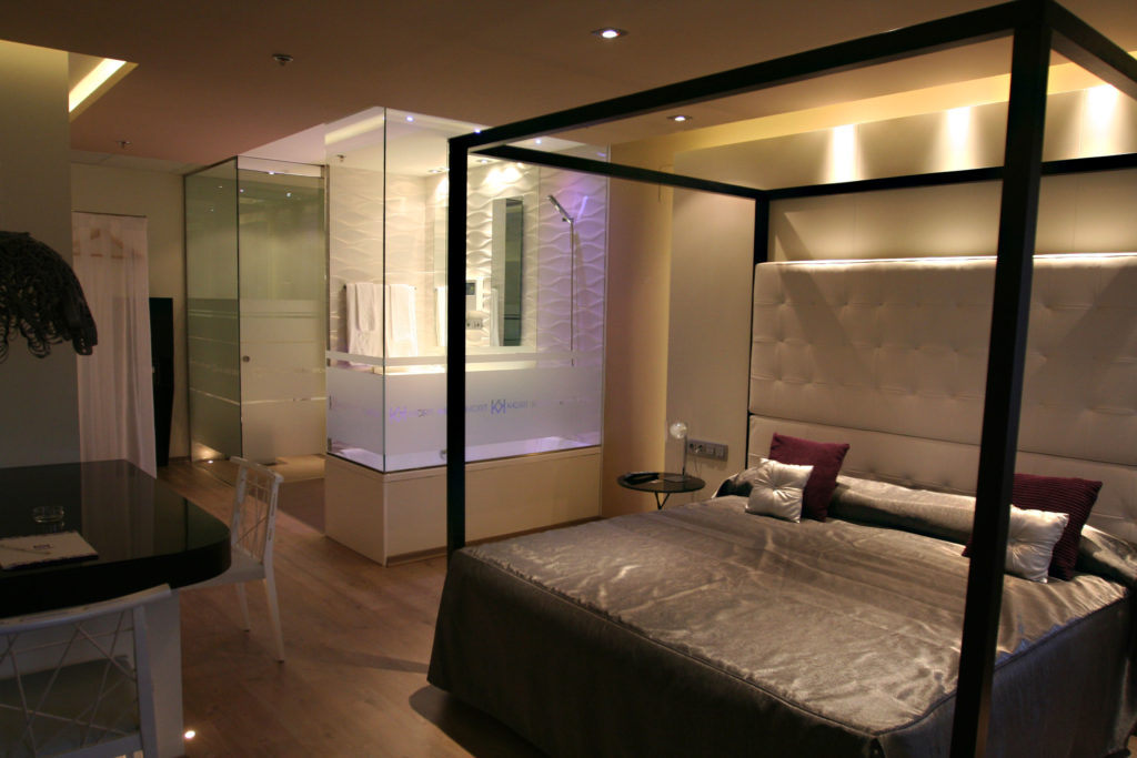 img-kadrit-hotel-suite-banera-8