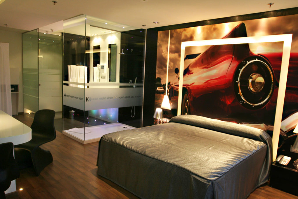 img-kadrit-hotel-suite-ducha-30